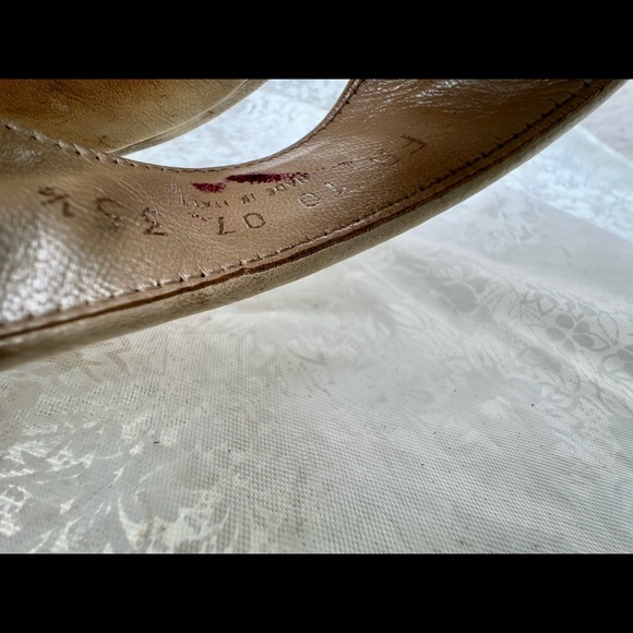 Christian Dior Beige logo slipper in  size 5(35 1/2) - Picture 7 of 10